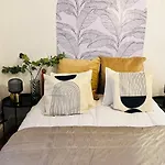 Kings Cross Apartment