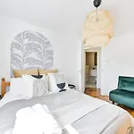 Kings Cross Apartment