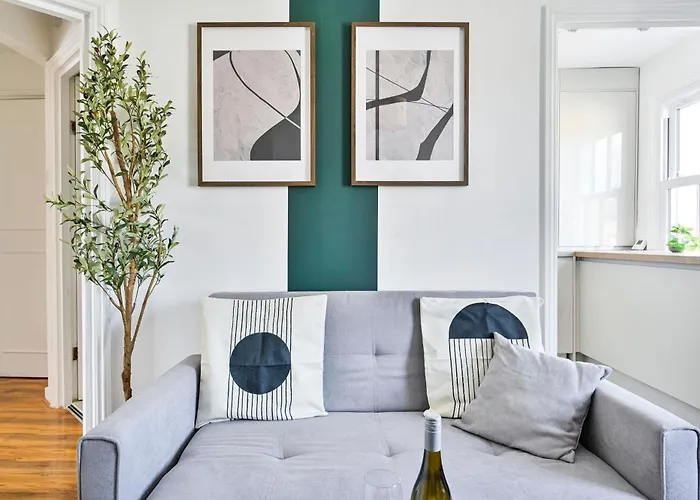 Kings Cross Apartment